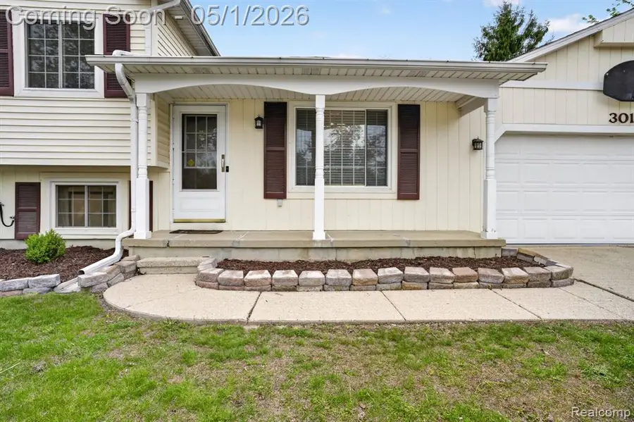 301 Lindenwood, Linden, MI 48451 - #3