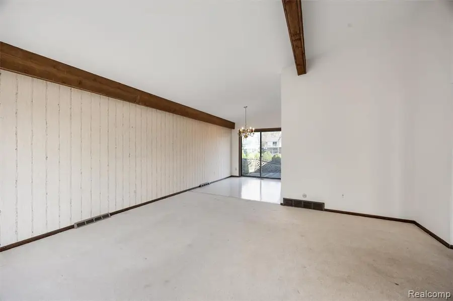 3036 Shawnee, Waterford, MI 48329 - #3