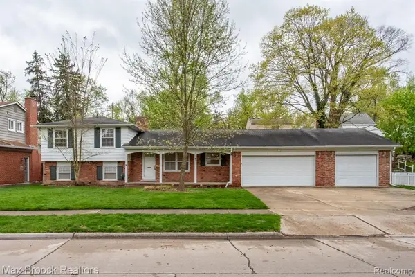 3026 Vinsetta, Royal Oak, MI 48073