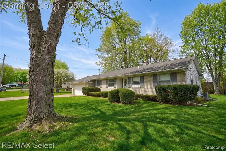 4476 Old Carriage, Flint, MI 48507 - #2