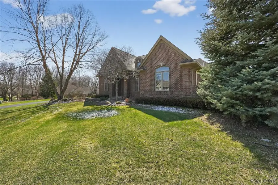 2591 Overbrook, Highland, MI 48357 - #3