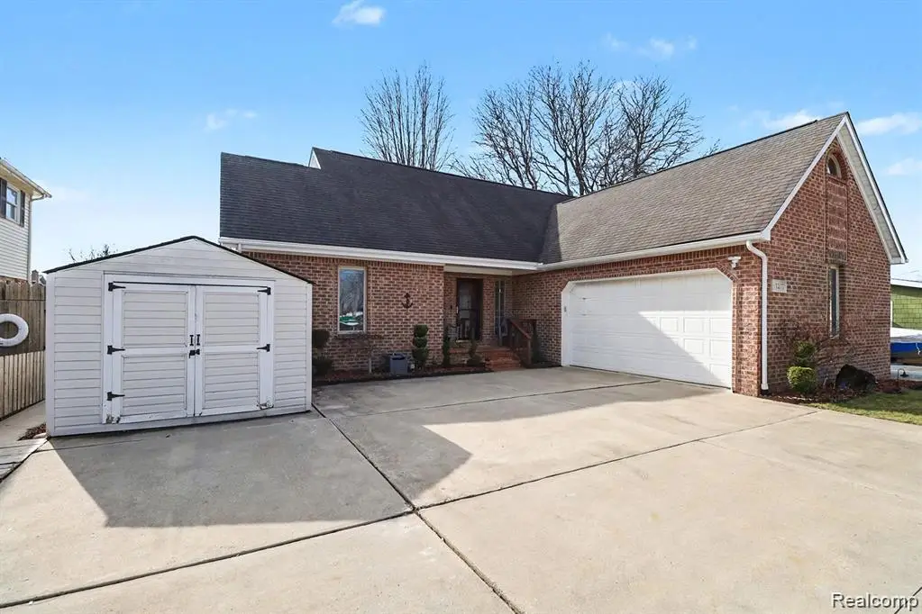 7277 Cardinal, Algonac, MI 48001 - #1