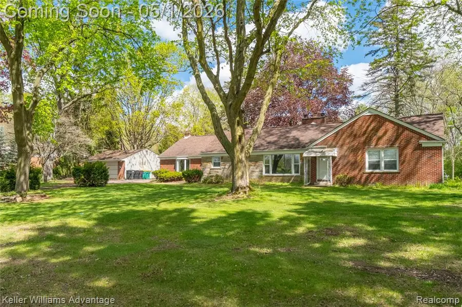 34500 Freedom, Farmington Hills, MI 48335 - #2