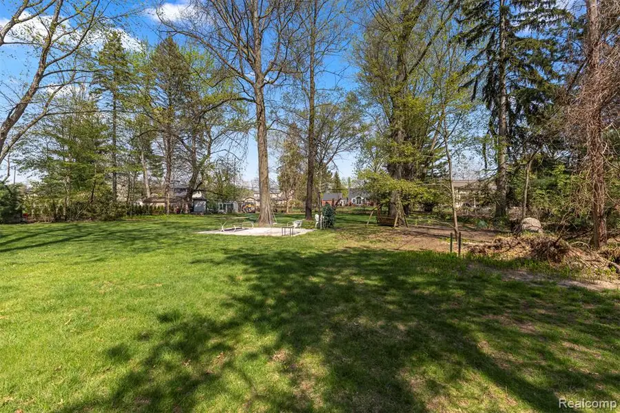 214 N Evangeline, Dearborn Heights, MI 48127 - #2