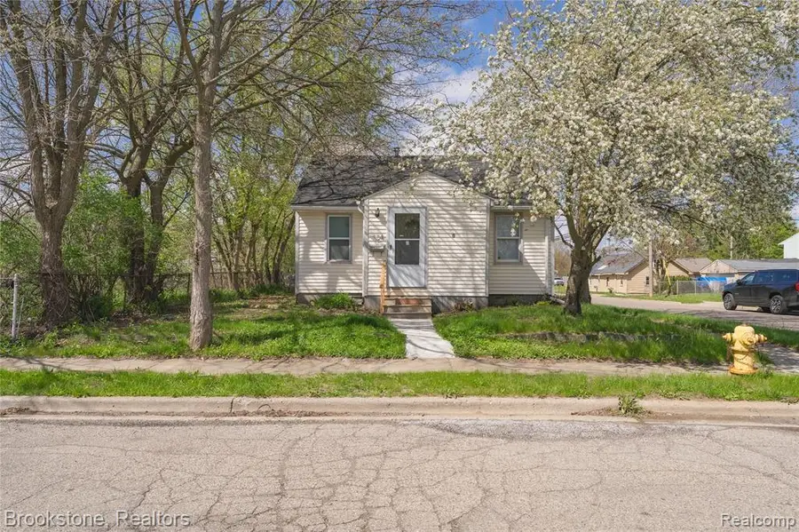 524 Luther, Pontiac, MI 48341 - #2