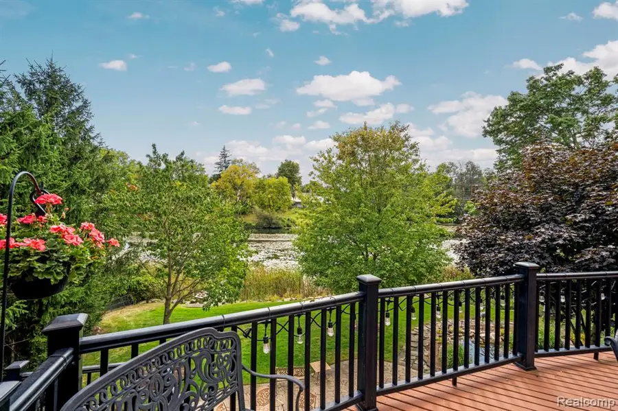 433 John R, Milford, MI 48381 - #3