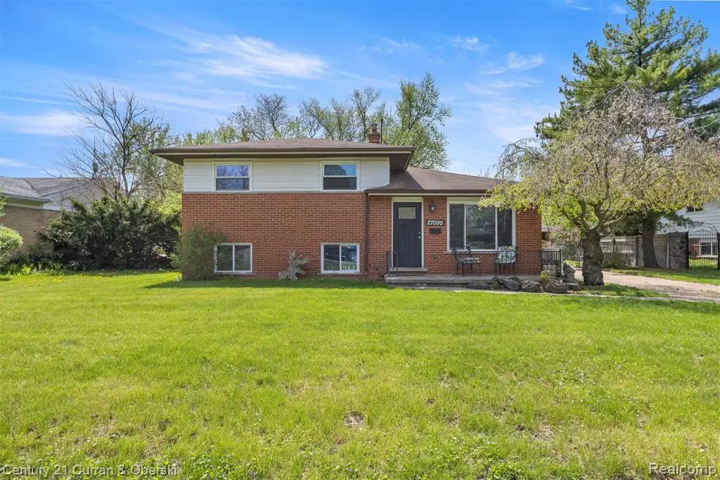 27095 Colgate, Inkster, MI 48141 - #1