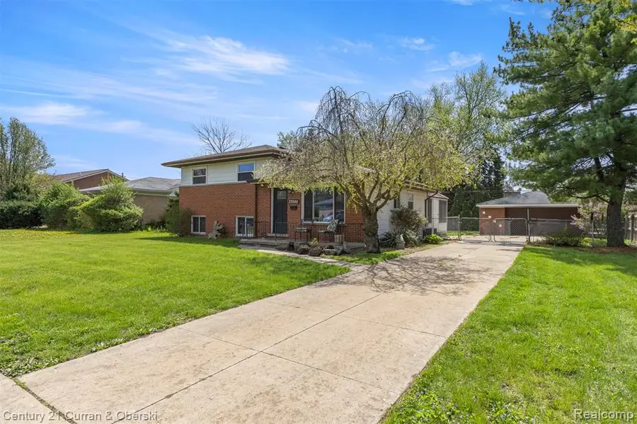 27095 Colgate, Inkster, MI 48141 - #2