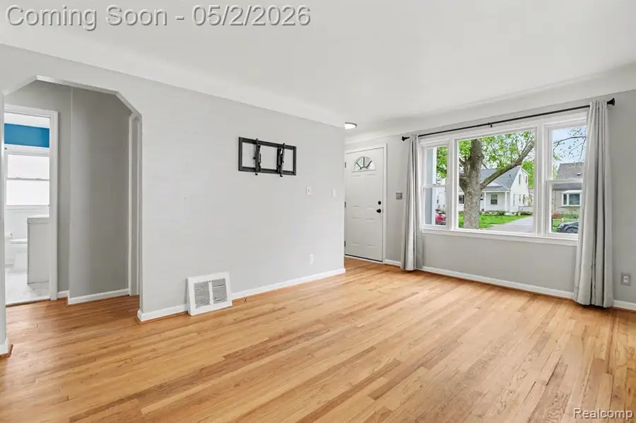 151 Highland, Clawson, MI 48017 - #3