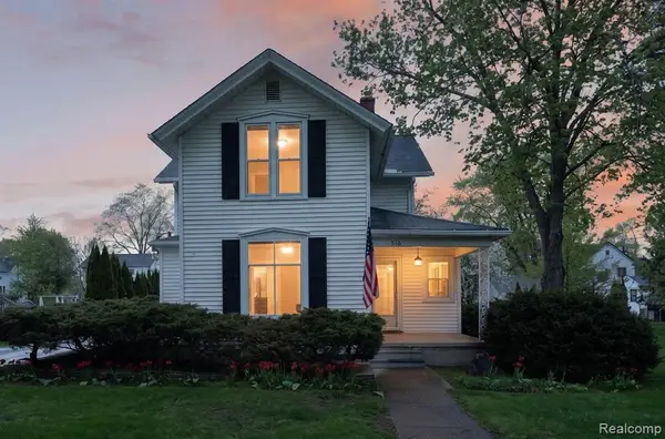 516 W Washington, Howell, MI 48843