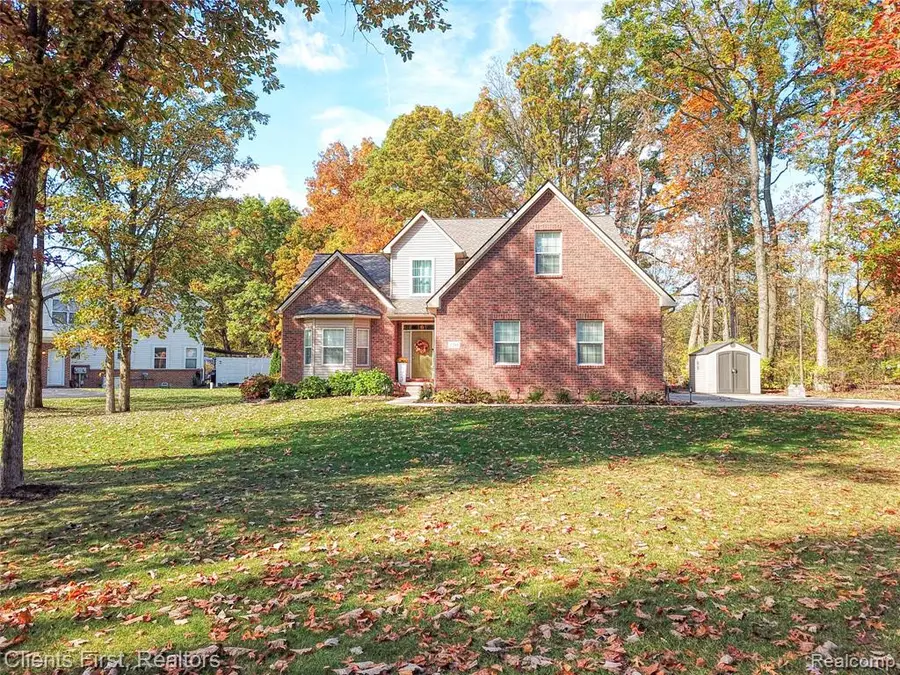 1291 Courtney, Hartland, MI 48353 - #2