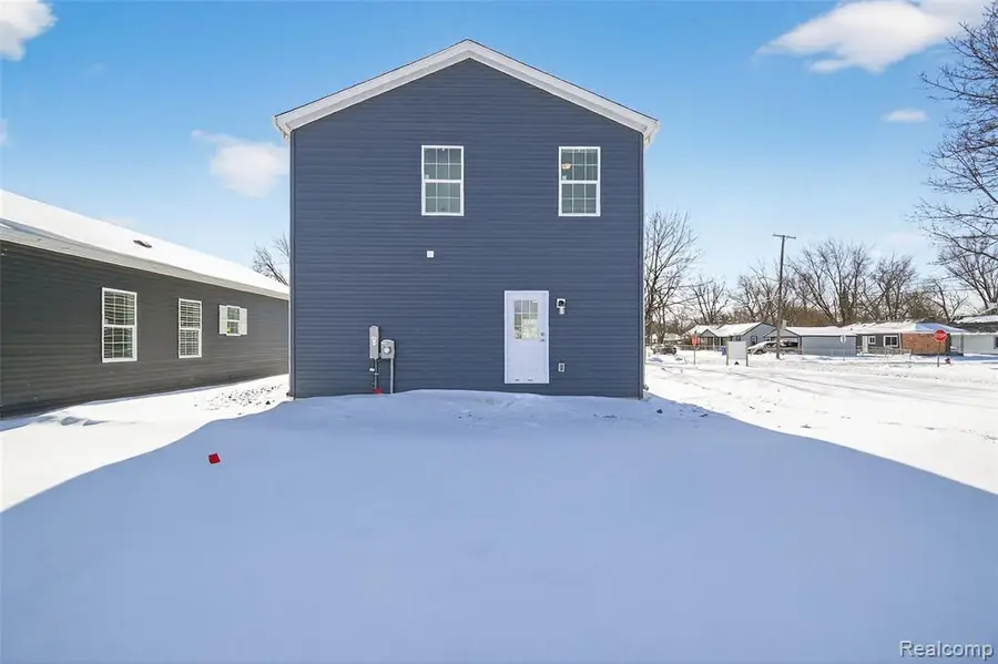 7575 Packard, Warren, MI 48091 - #2
