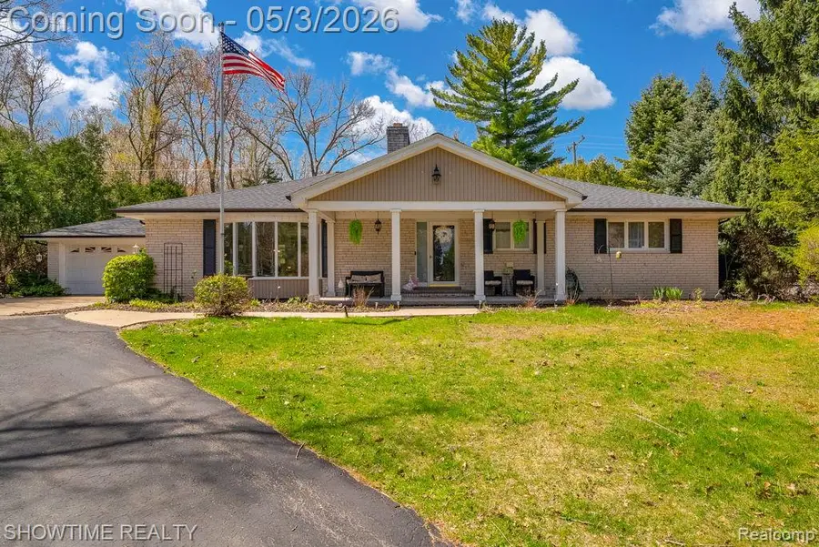 5211 Lakeshore, Fort Gratiot, MI 48059 - #2