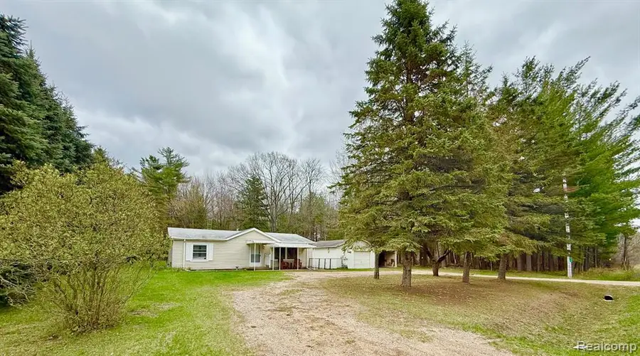 1851 S Loxley, Houghton Lake, MI 48629 - #3