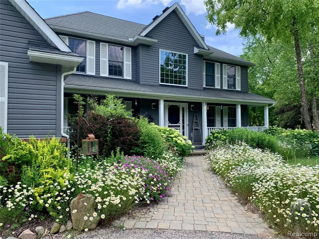 6060 Challis, Brighton, MI 48116 - #1