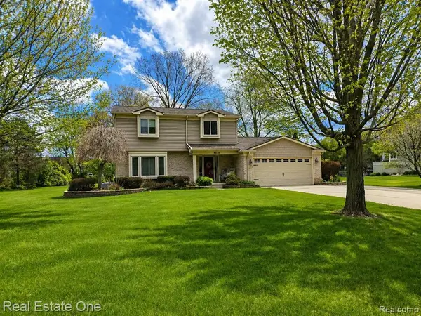 4656 Desert Bridge, Highland, MI 48356
