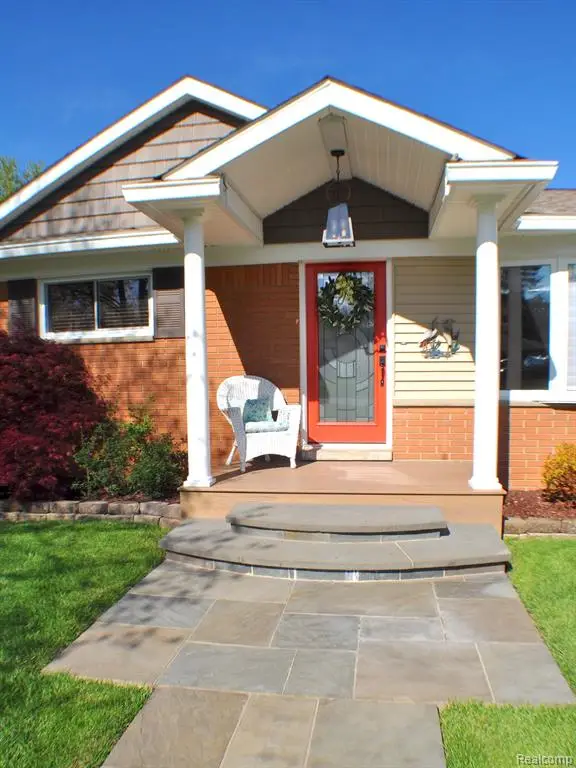 3593 Meadowleigh, Waterford, MI 48329 - #2