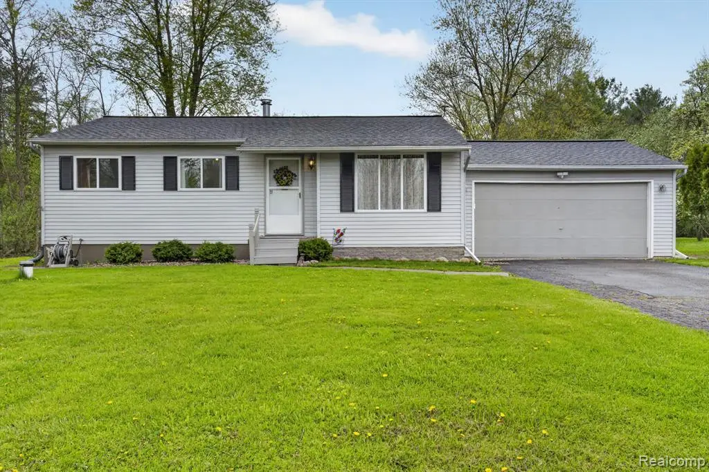 6401 N Webster, Mount Morris, MI 48458 - #1
