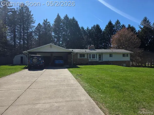 865 N Lapeer, Lake Orion, MI 48362