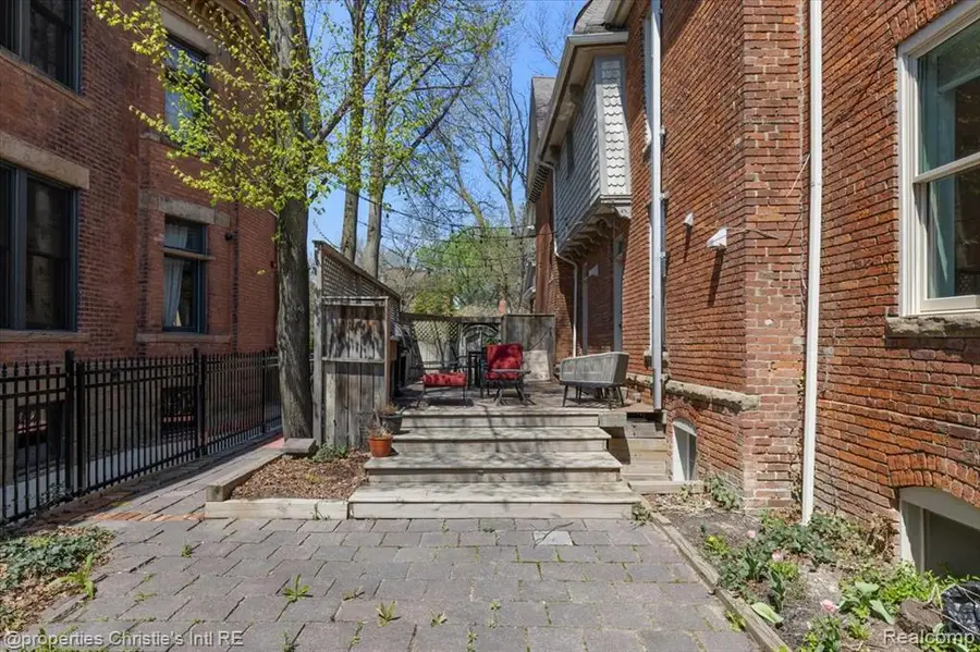 691 W Canfield, Detroit, MI 48201 - #3