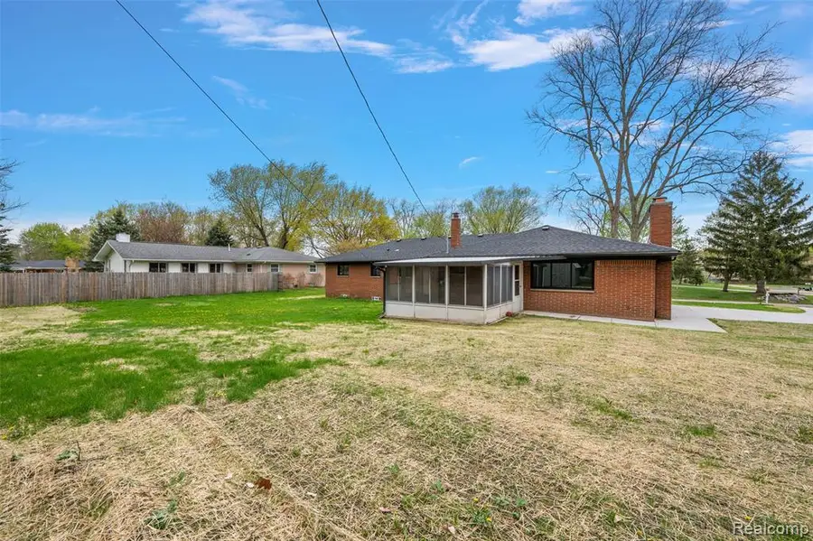 6141 Paramus, Clarkston, MI 48346 - #3