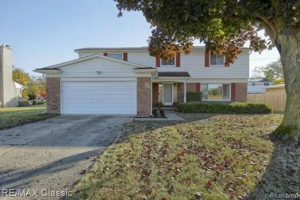 29230 Bermuda, Southfield, MI 48076