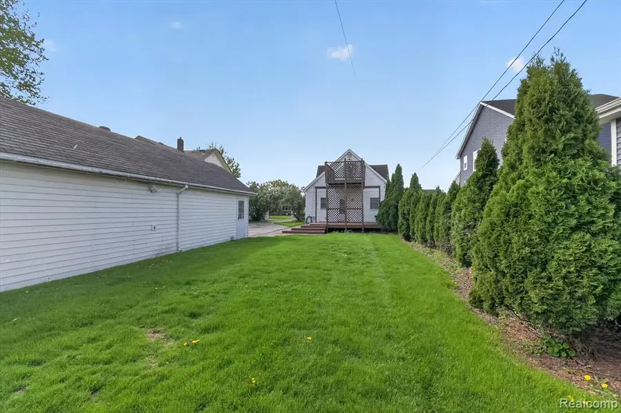 1518 Chestnut, Wyandotte, MI 48192 - #3