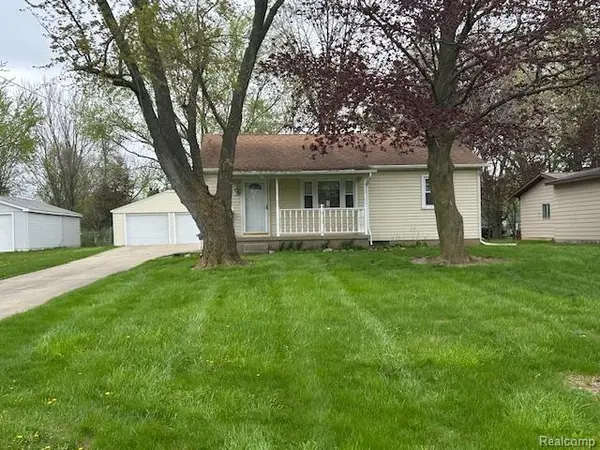 1055 Ransom, Grand Blanc, MI 48507