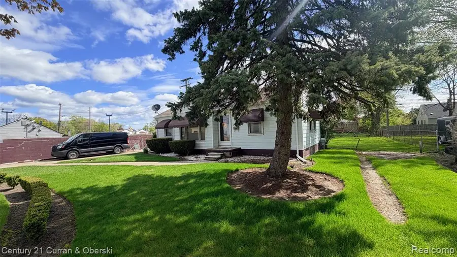 2208 Belton, Garden City, MI 48135 - #2