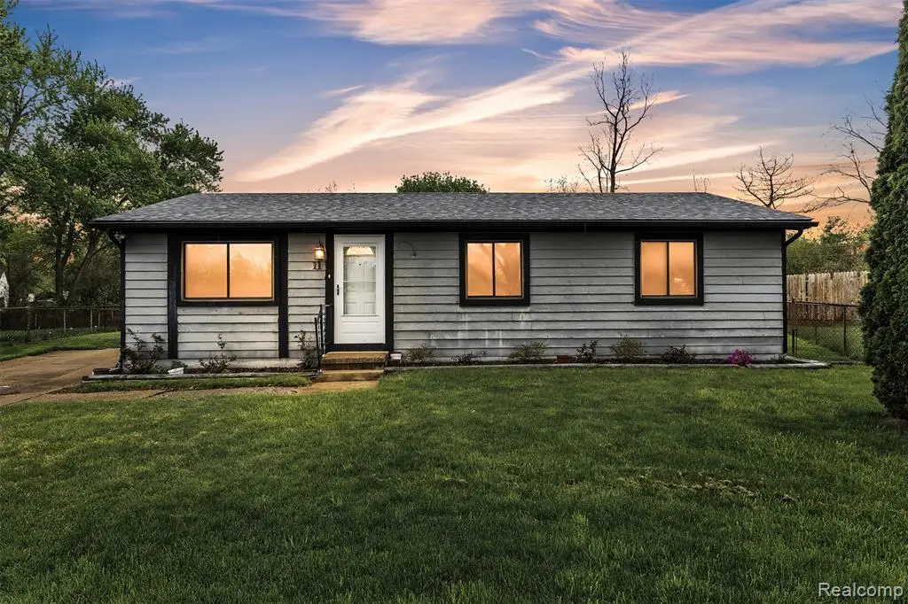 11 Faust, Ann Arbor, MI 48108 - #1