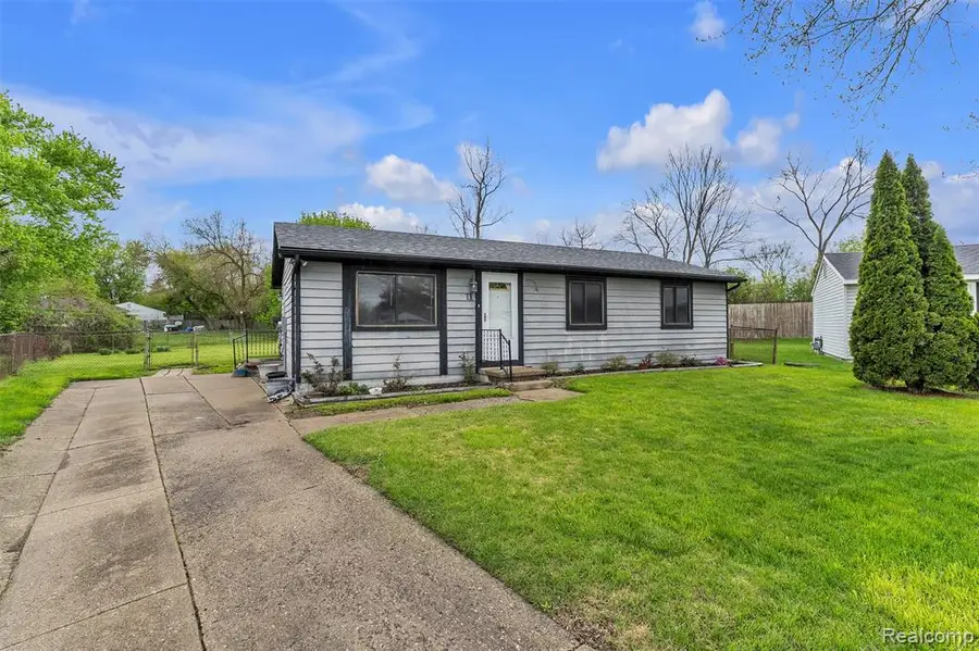 11 Faust, Ann Arbor, MI 48108 - #2