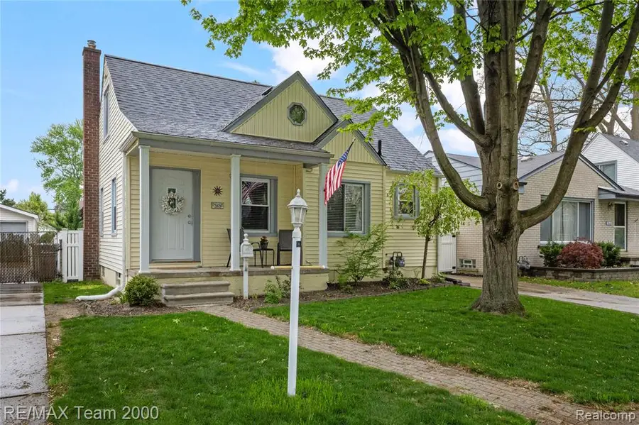 2824 Bennett, Dearborn, MI 48124 - #3