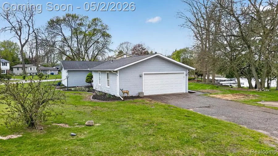 2264 Crane, Fenton, MI 48430 - #2
