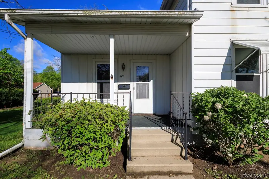 321 Cherry, Adrian, MI 49221 - #3