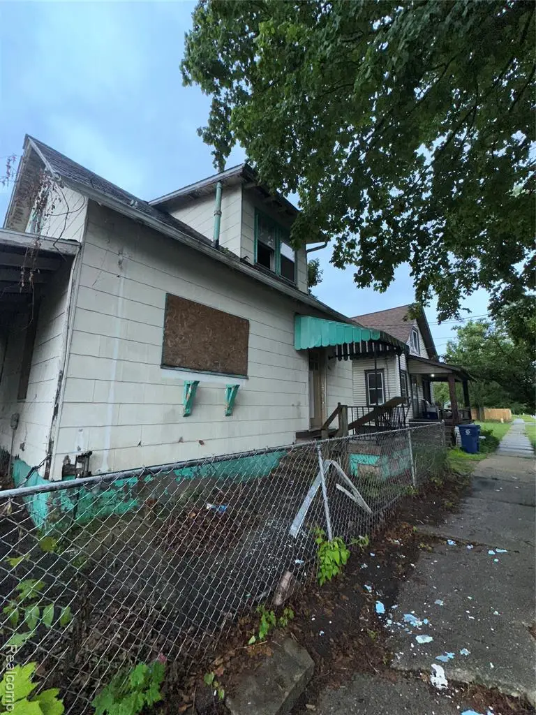 1007 Decker, Flint, MI 48503 - #2