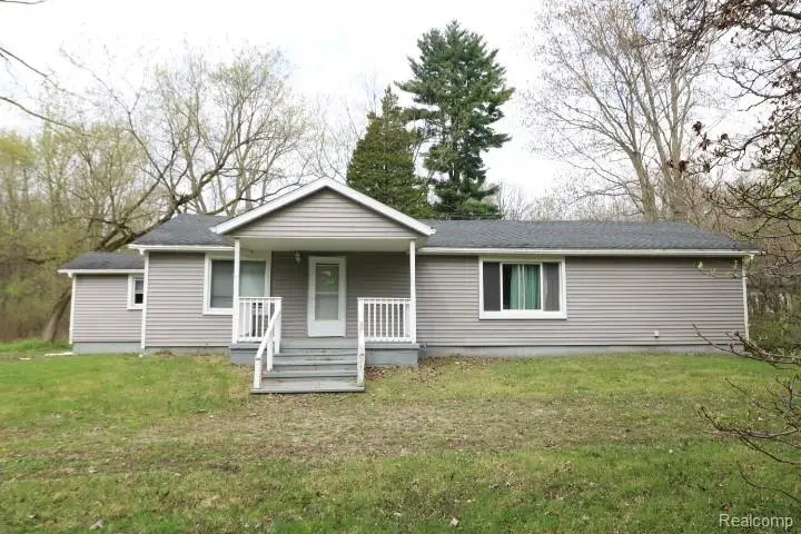 3809 State, Fort Gratiot, MI 48059 - #2