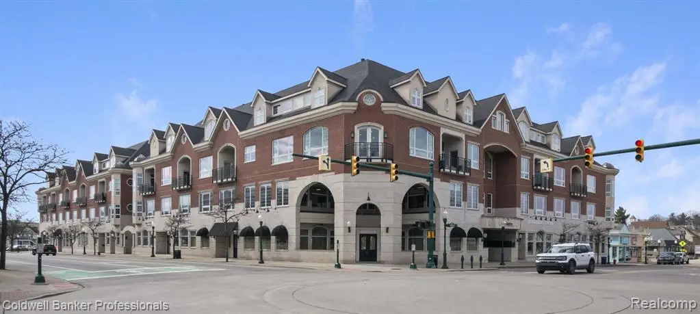 801 W Ann Arbor #306, Plymouth, MI 48170 - #1