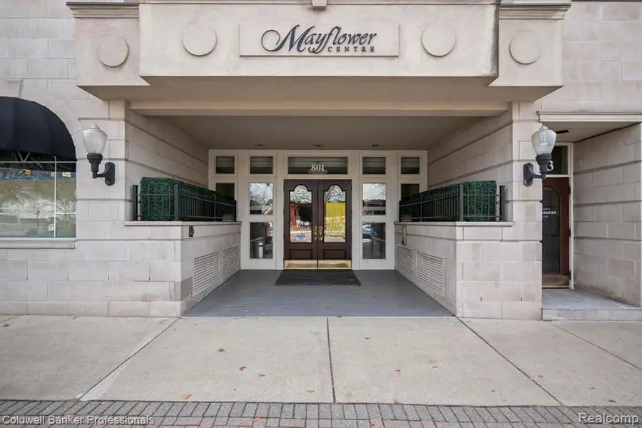801 W Ann Arbor #306, Plymouth, MI 48170 - #3