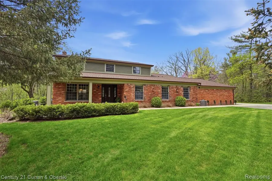 19559 Meadowbrook, Northville, MI 48167 - #3