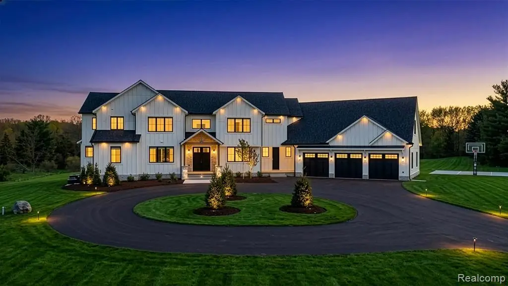 3664 Childs Lake, Milford, MI 48381 - #1