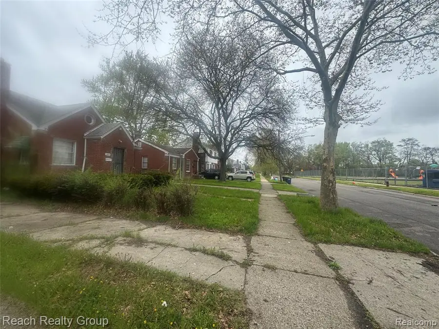 11851 Lakepointe, Detroit, MI 48224 - #2