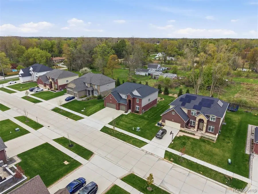 1551 Garrett, Troy, MI 48085 - #2