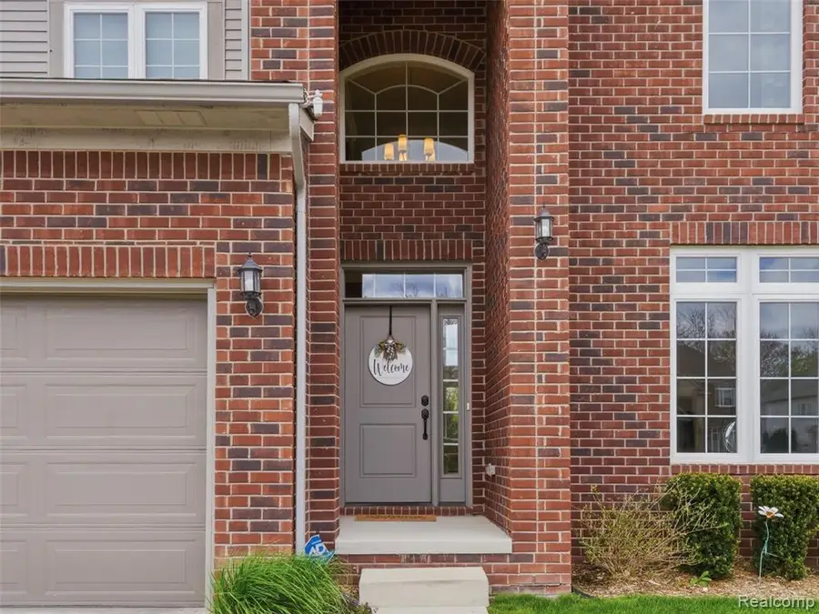 1551 Garrett, Troy, MI 48085 - #3