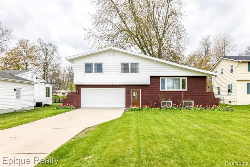 3127 W Woodland, Port Huron, MI 48060 - #1