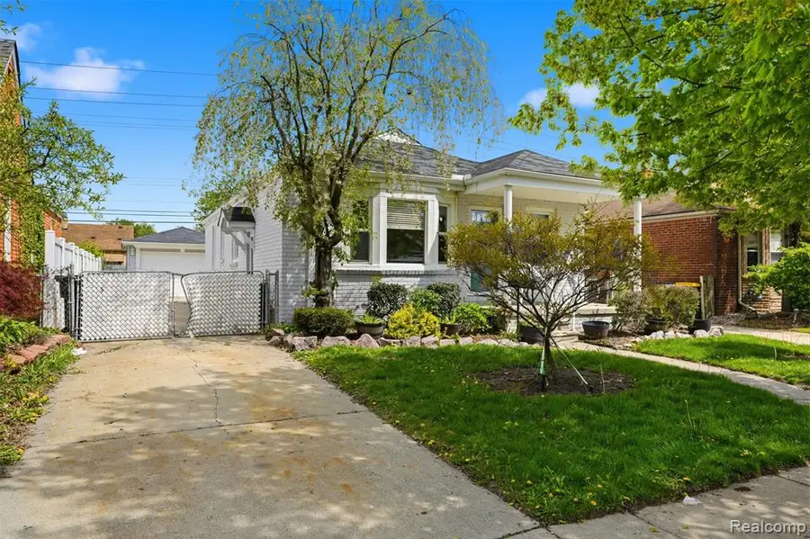1501 13th, Wyandotte, MI 48192 - #2