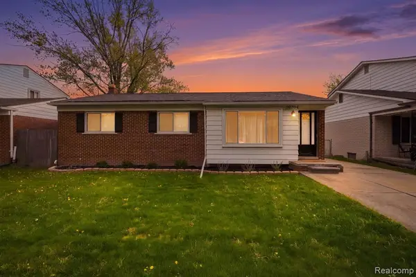 19704 Parkside, Saint Clair Shores, MI 48080
