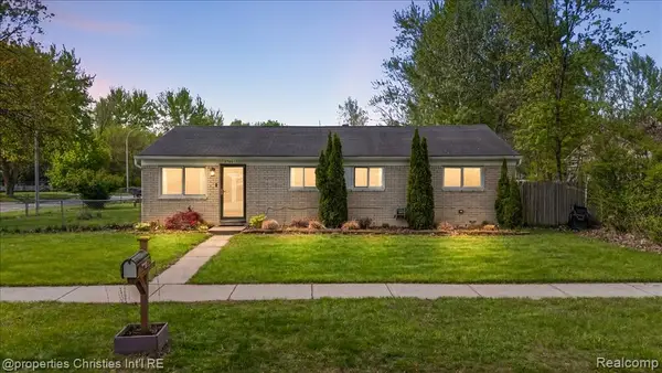 27001 Stacy, Taylor, MI 48180