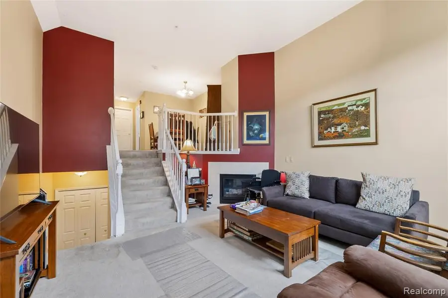 16934 Farmington #32, Livonia, MI 48154 - #3