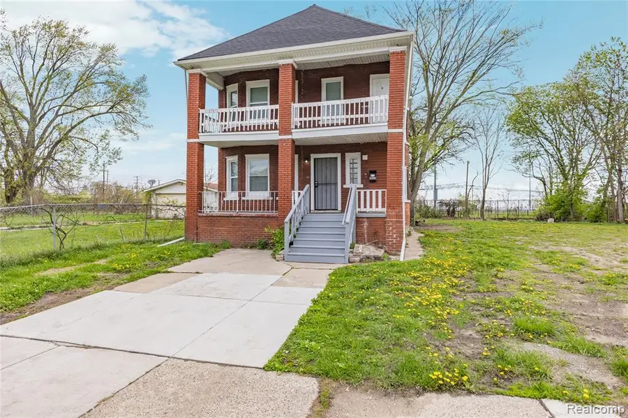 3010 Montclair, Detroit, MI 48214 - #3