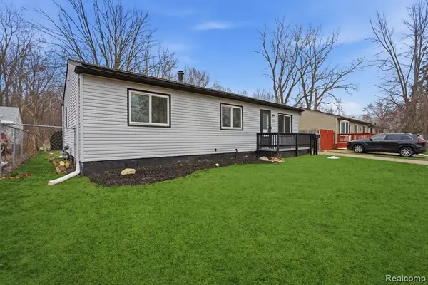 15527 Meadow, Romulus, MI 48174